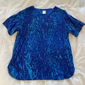 Blue Patterned Women's Top size medium